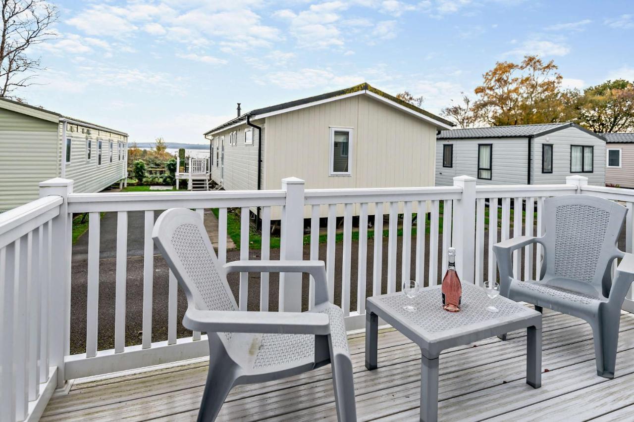Sea La Vie Lodge, Rockley Park Holiday Park, Poole, Dorset Exteriör bild
